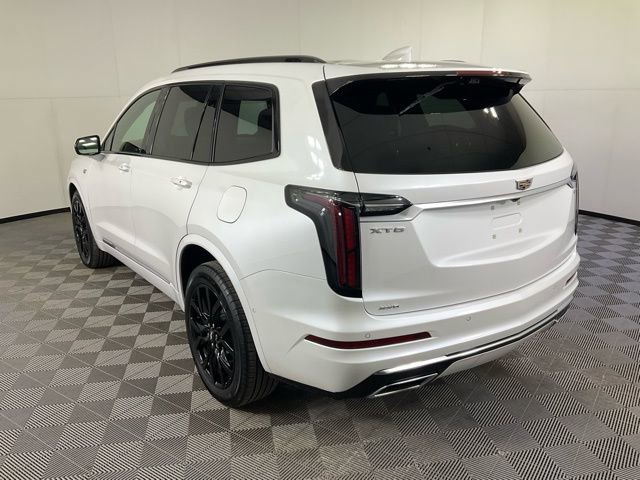 Certified 2023 Cadillac XT6 Sport w/ Technology Package image 4
