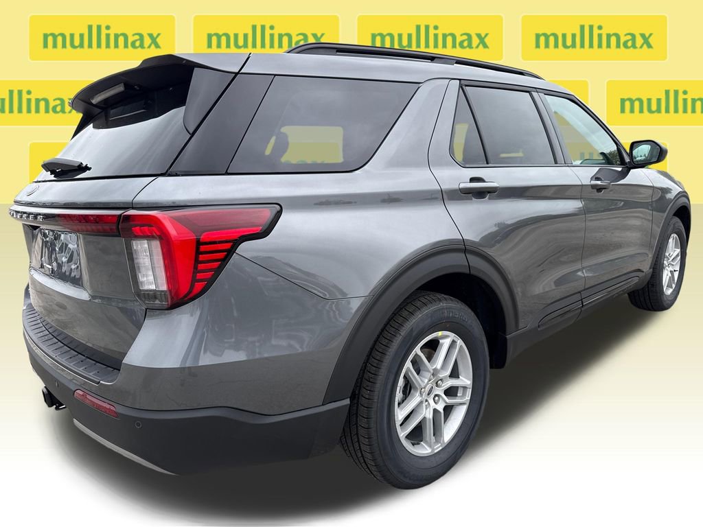 New 2026 Ford Explorer Active image 15