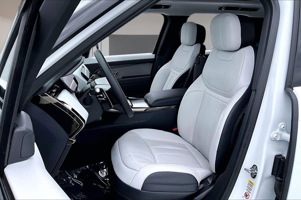Certified 2025 Land Rover Range Rover Sport Dynamic SE AWD/4WD image 19