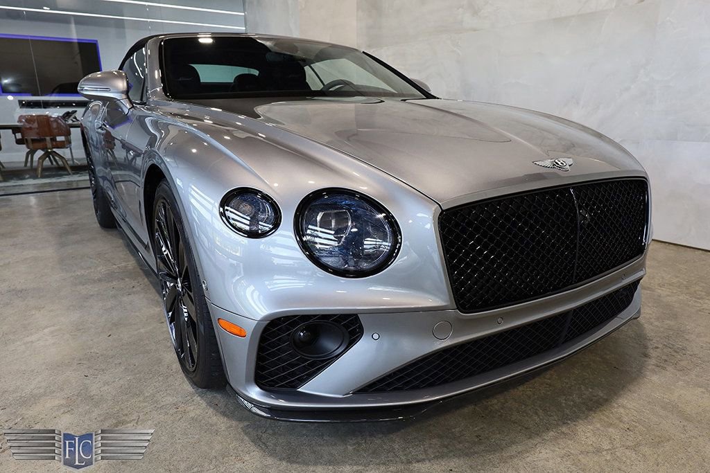 Used 2022 Bentley Continental GT Speed image 9