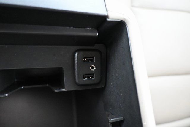 Used 2019 GMC Yukon SLT w/ Open Road Package image 34