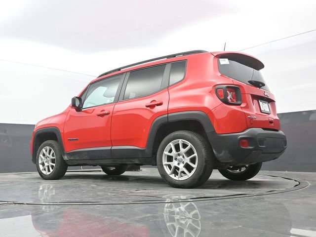 Used 2023 Jeep Renegade Latitude w/ Premium Group AWD/4WD image 56