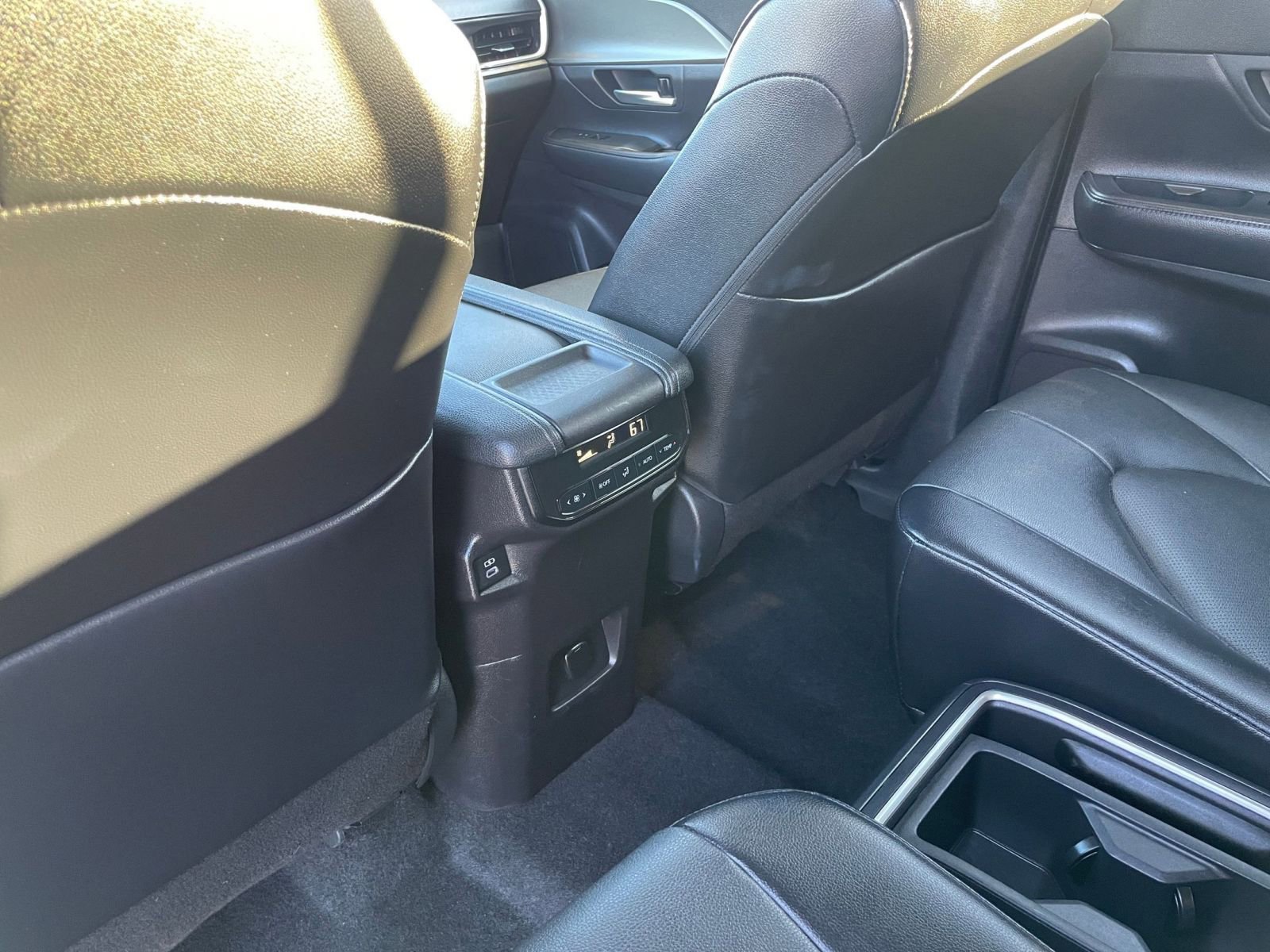 Used 2025 Toyota Grand Highlander FWD image 24