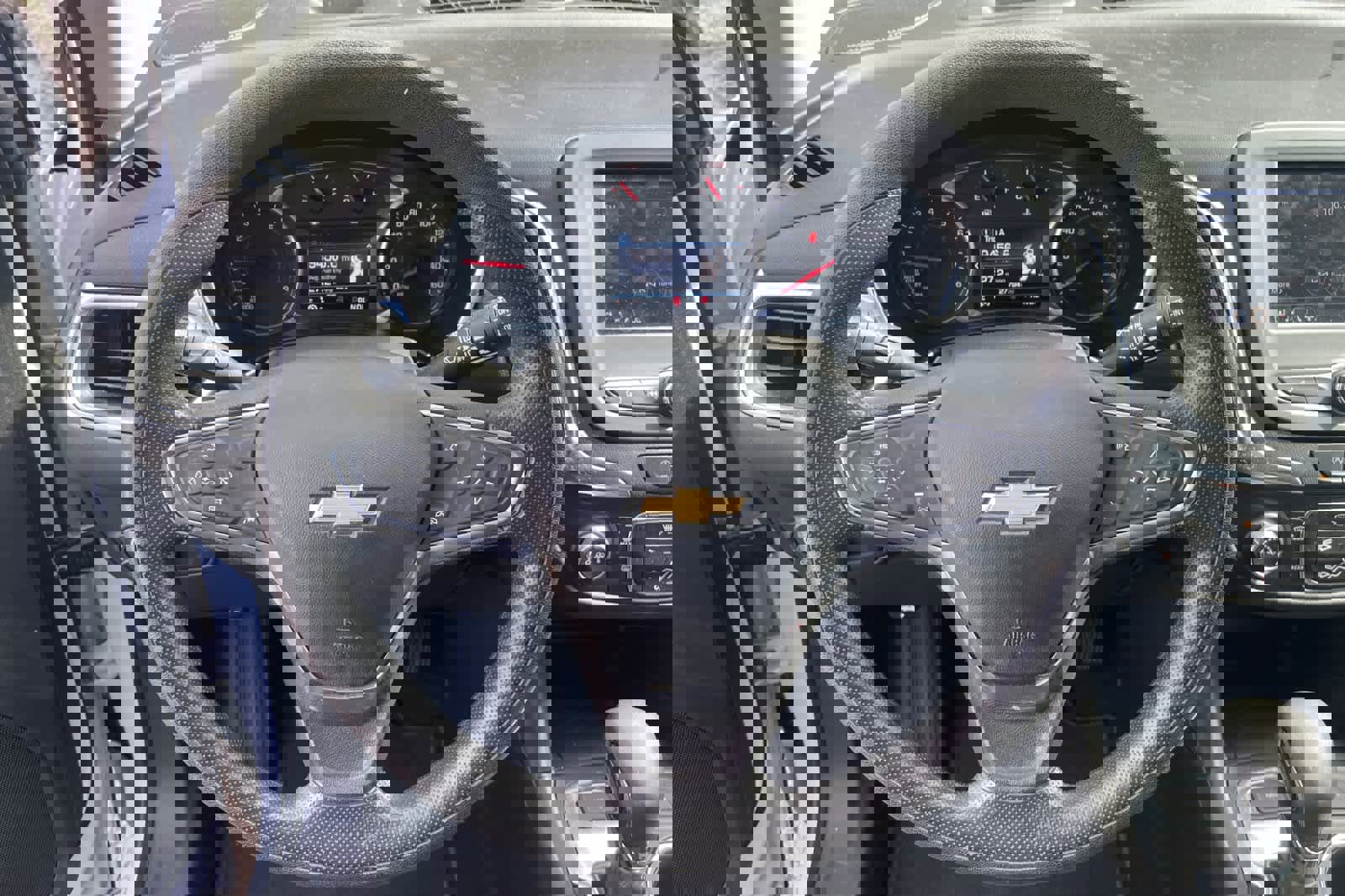 Used 2022 Chevrolet Equinox LT image 12