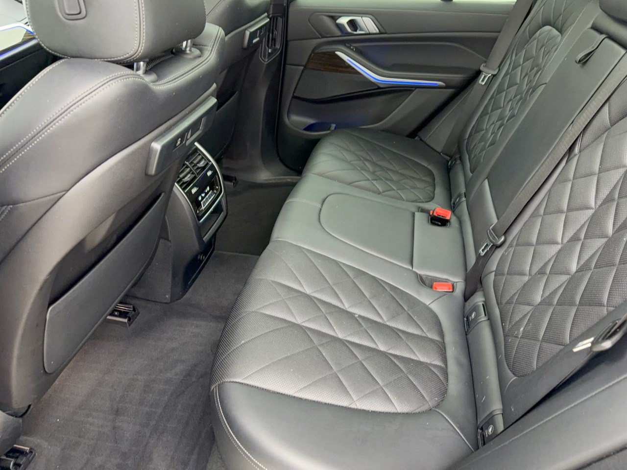Used 2023 BMW X5 xDrive40i w/ Premium Package AWD/4WD image 25
