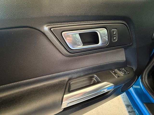 Used 2021 Ford Mustang GT RWD image 11