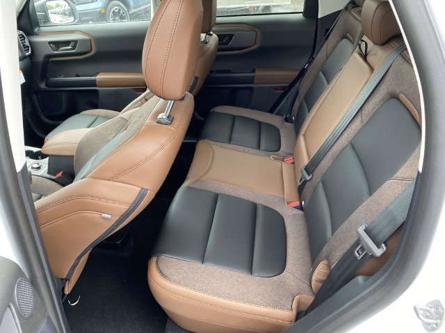 New 2026 Ford Bronco Sport Outer Banks w/ Outer Banks Tech Package+ AWD/4WD image 10
