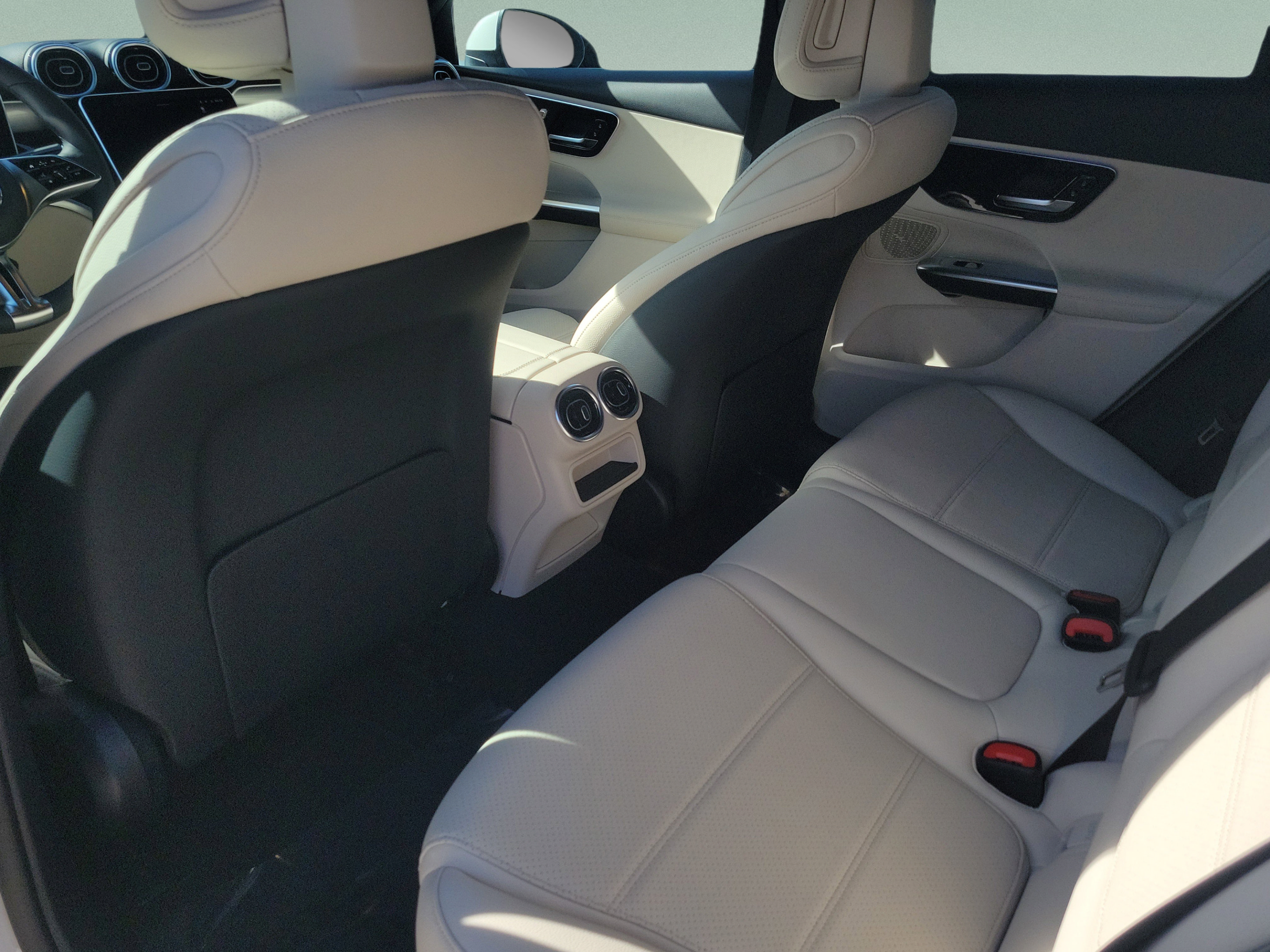 Certified 2026 Mercedes-Benz GLC 300 image 12