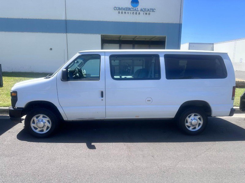 Used 2009 Ford E-350 and Econoline 350 XL RWD image 1