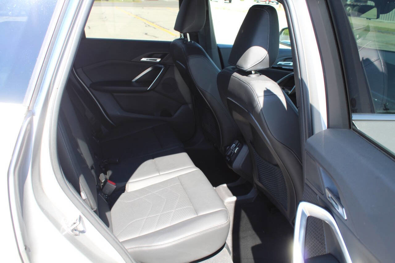 Used 2024 BMW X1 xDrive28i image 12