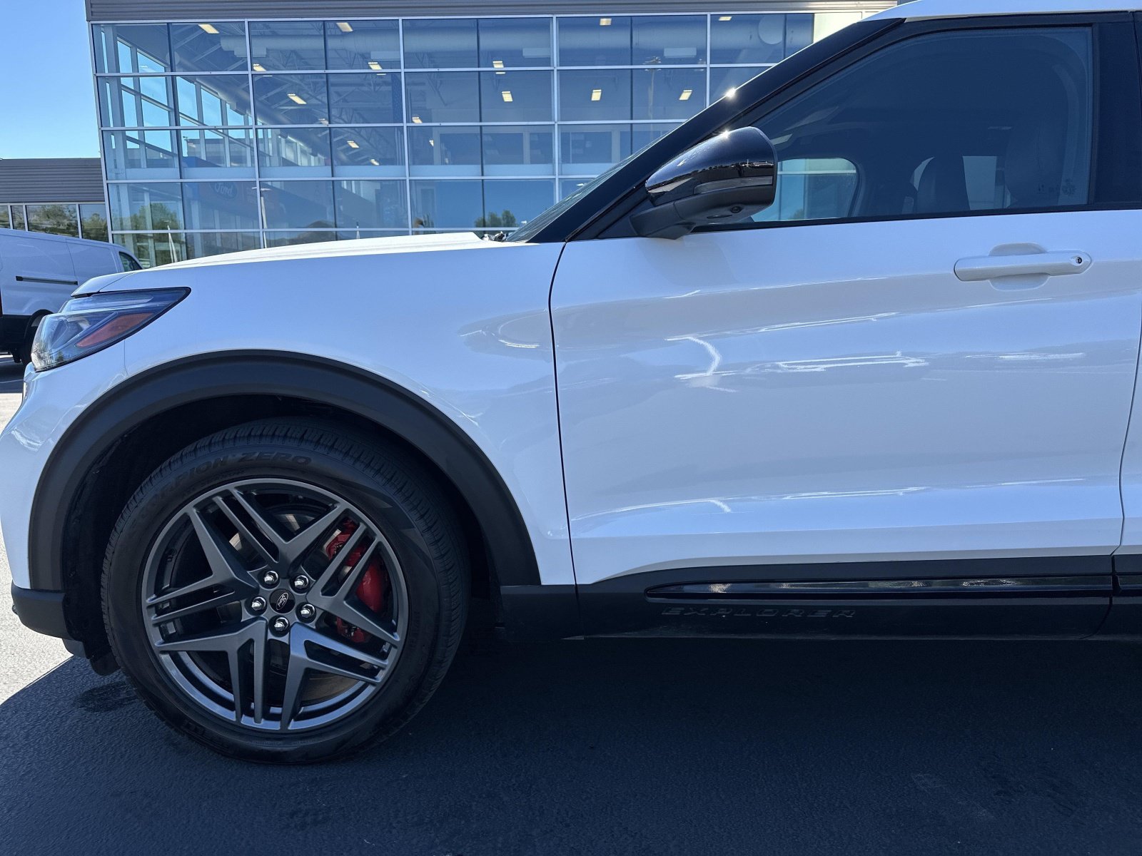 Certified 2025 Ford Explorer ST w/ Sun And Sound Package AWD/4WD image 9