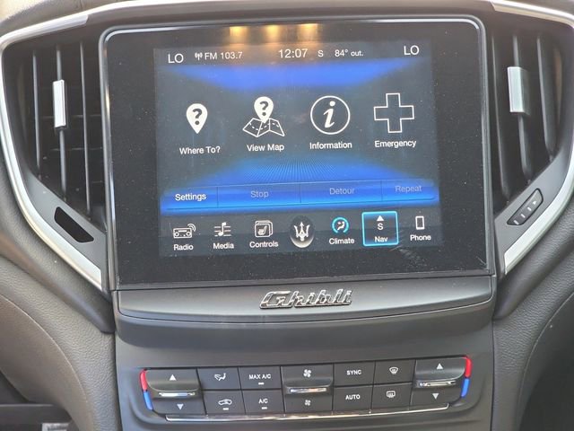 Used 2017 Maserati Ghibli S image 10