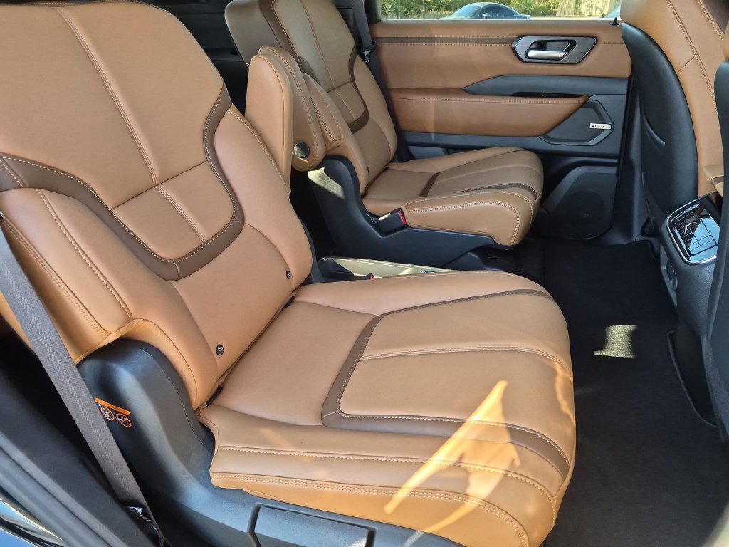 New 2027 Nissan Armada SL RWD image 31