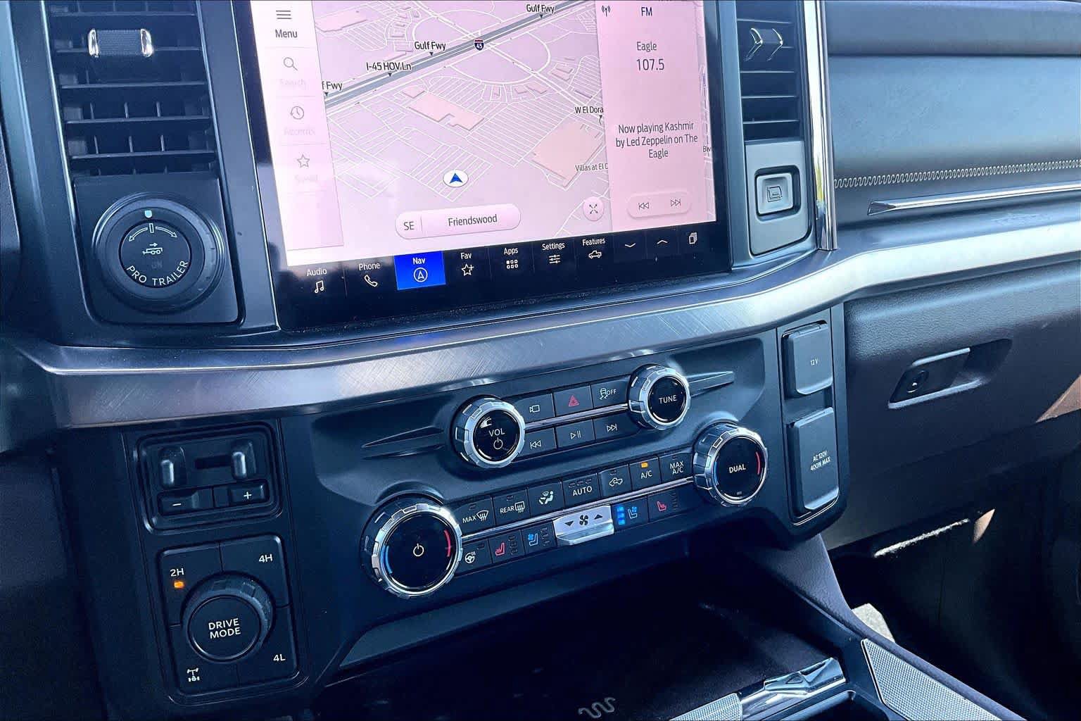 Used 2025 Ford F250 King Ranch w/ FX4 Off-Road Package AWD/4WD image 35