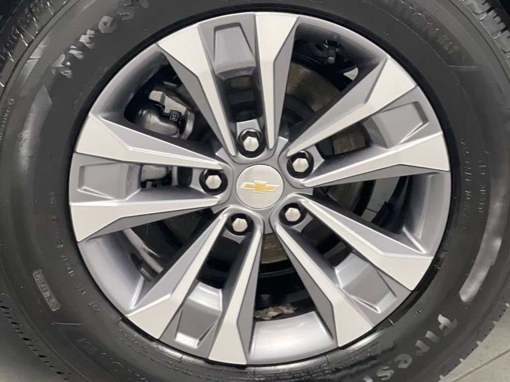 Used 2025 Chevrolet Equinox LT image 60