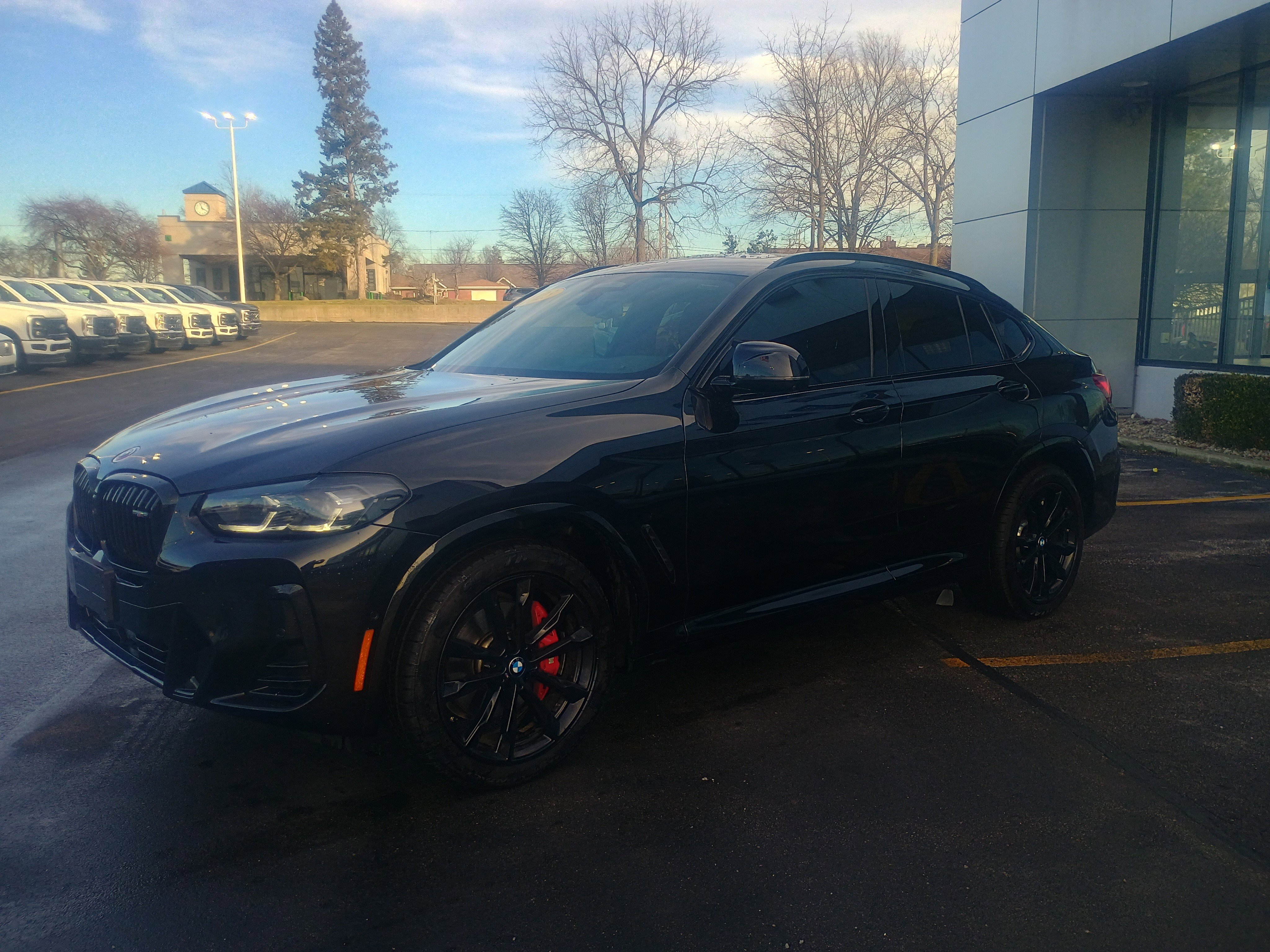 Used 2023 BMW X4 M40i image 3