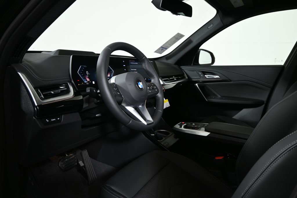 Used 2026 BMW X1 xDrive28i w/ Technology Package image 14