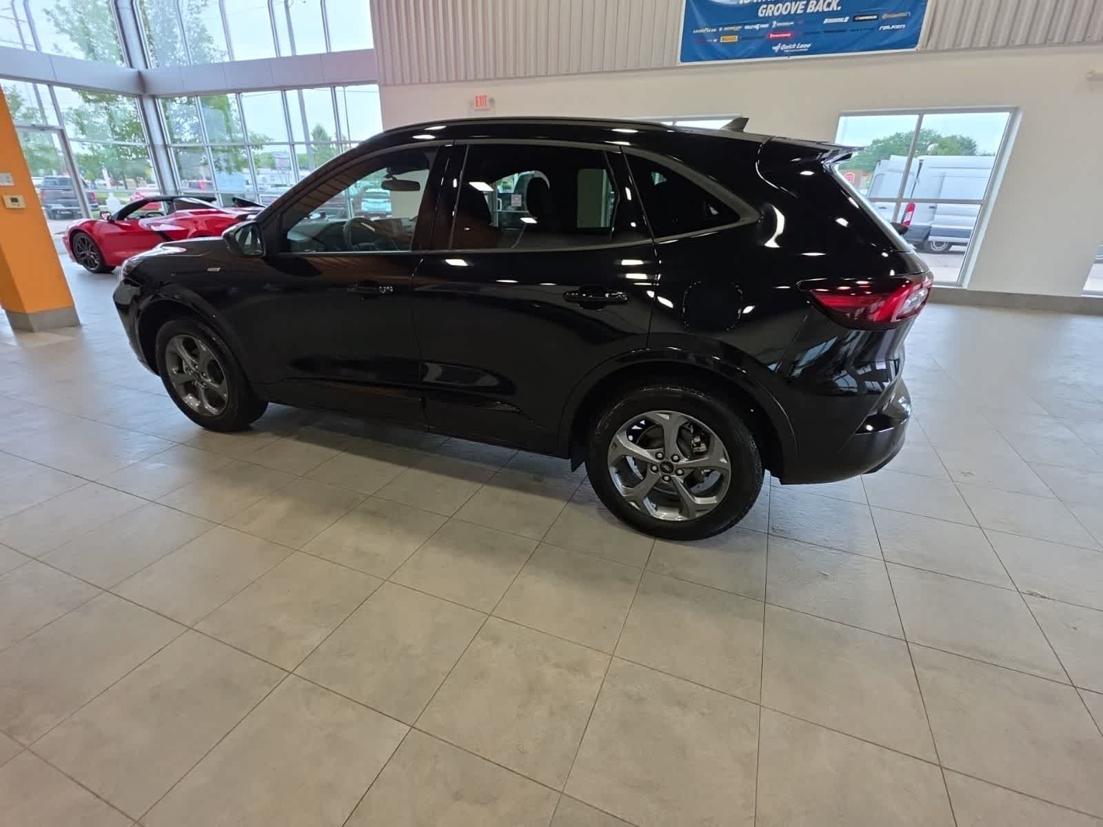 Used 2024 Ford Escape ST-Line Select w/ Tech Pack #1 AWD/4WD image 14