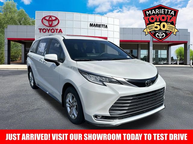 New 2026 Toyota Sienna Limited