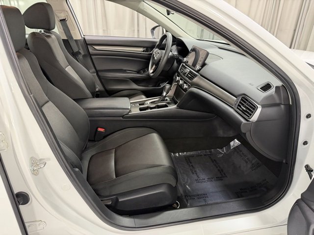 Used 2018 Honda Accord LX image 7