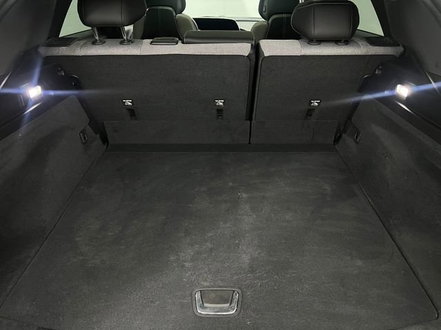 Used 2024 Cadillac Lyriq Tech RWD image 27