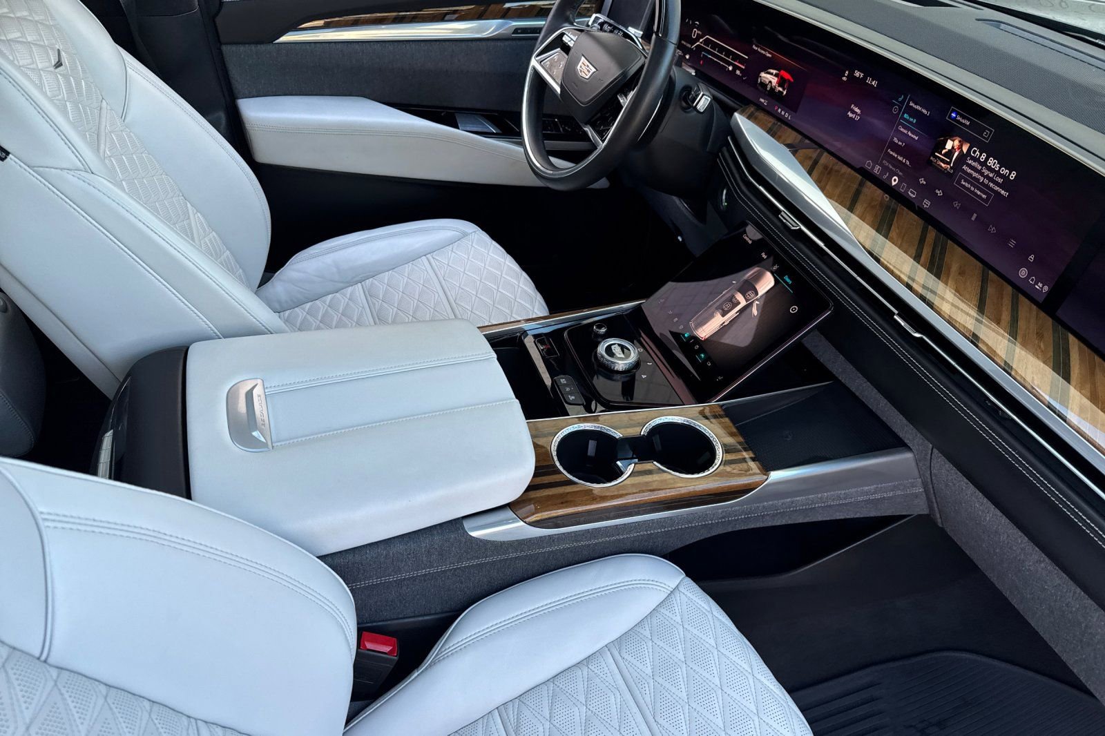 Certified 2025 Cadillac Escalade Sport Platinum AWD/4WD image 21