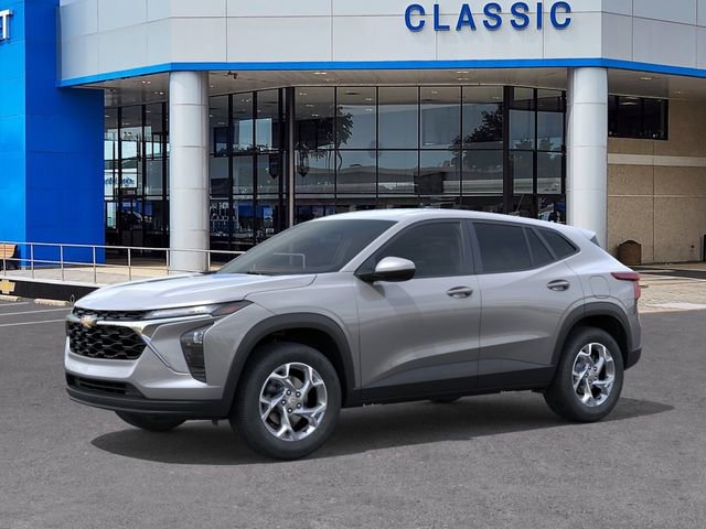 New 2026 Chevrolet Trax LS w/ LS Convenience Package FWD image 2