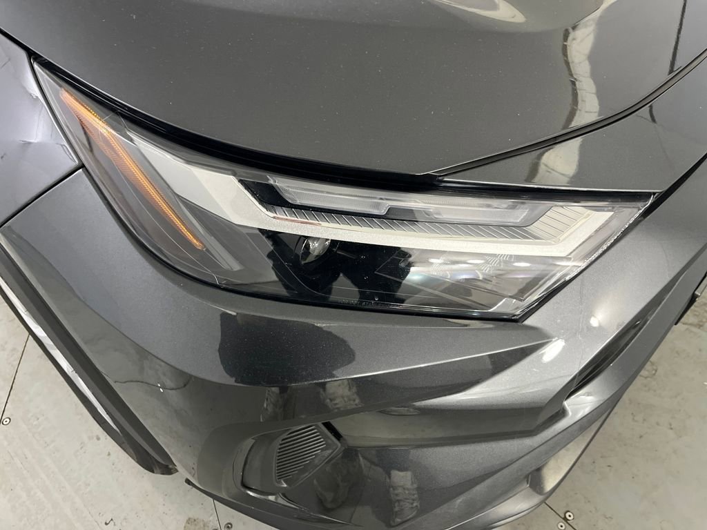 Used 2023 Toyota RAV4 LE image 35