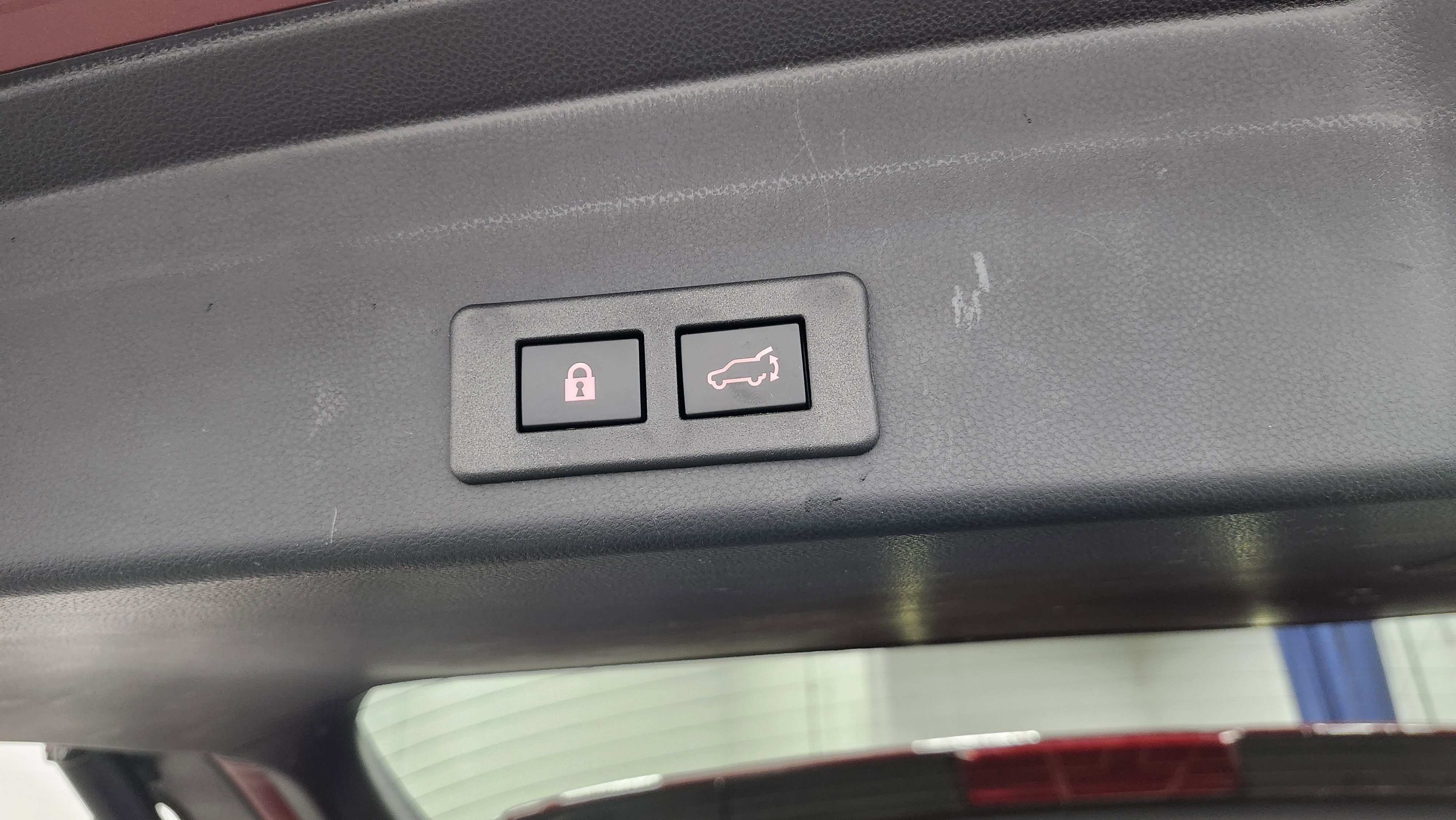 Used 2025 Subaru Ascent Premium image 24