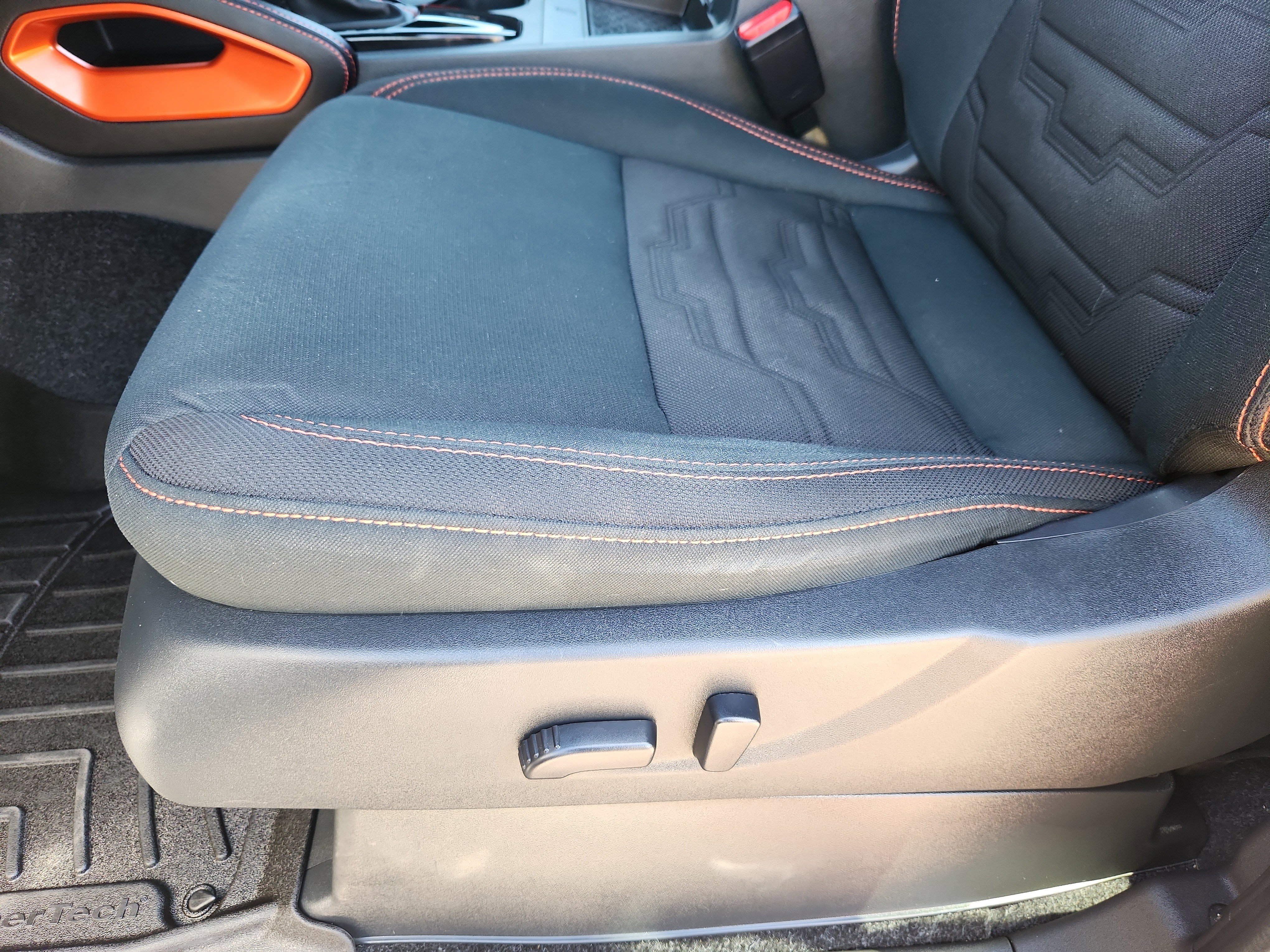 Used 2024 Nissan Frontier PRO-4X w/ Pro Convenience Package image 8