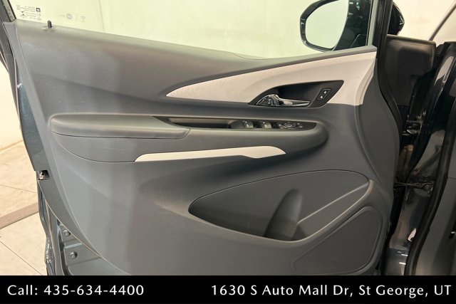 Used 2018 Chevrolet Bolt LT FWD image 14