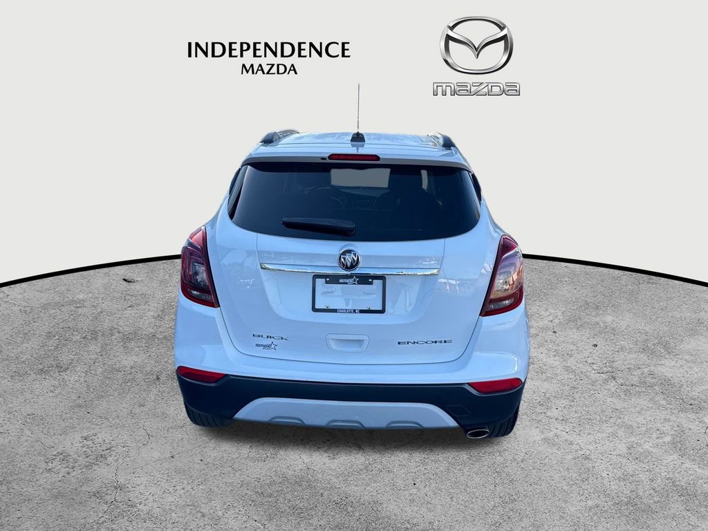Used 2018 Buick Encore Preferred image 4