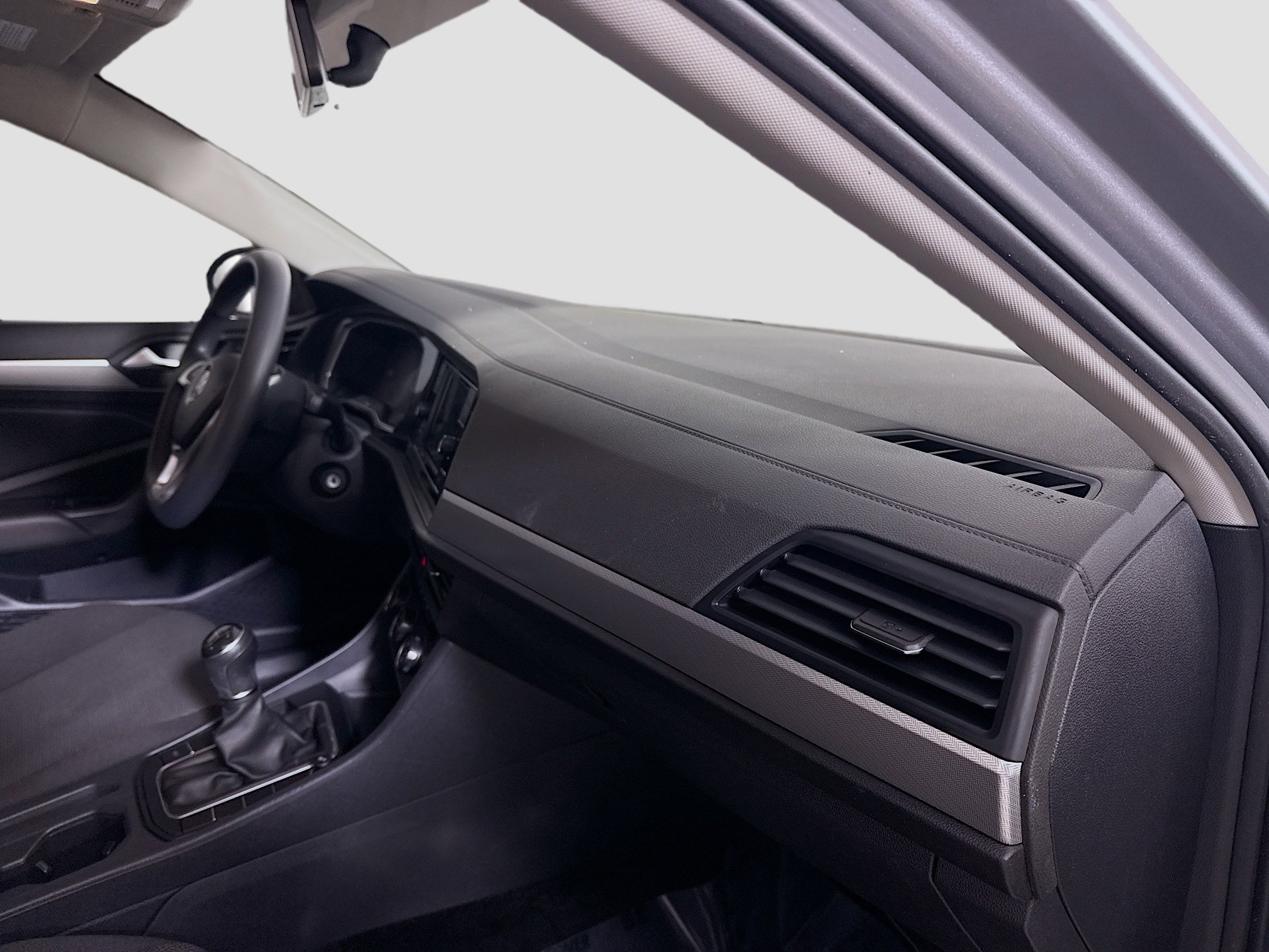 Used 2021 Volkswagen Jetta S w/ Driver Assistance Package image 29