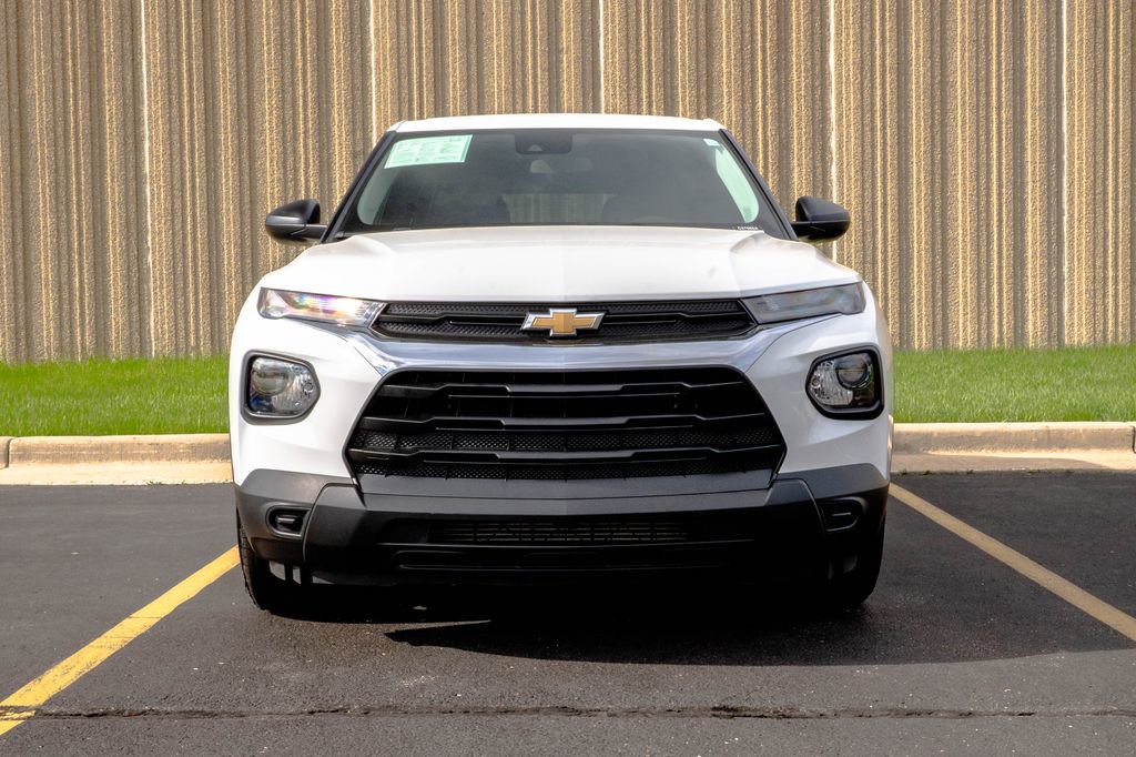 Certified 2022 Chevrolet TrailBlazer LS FWD image 3