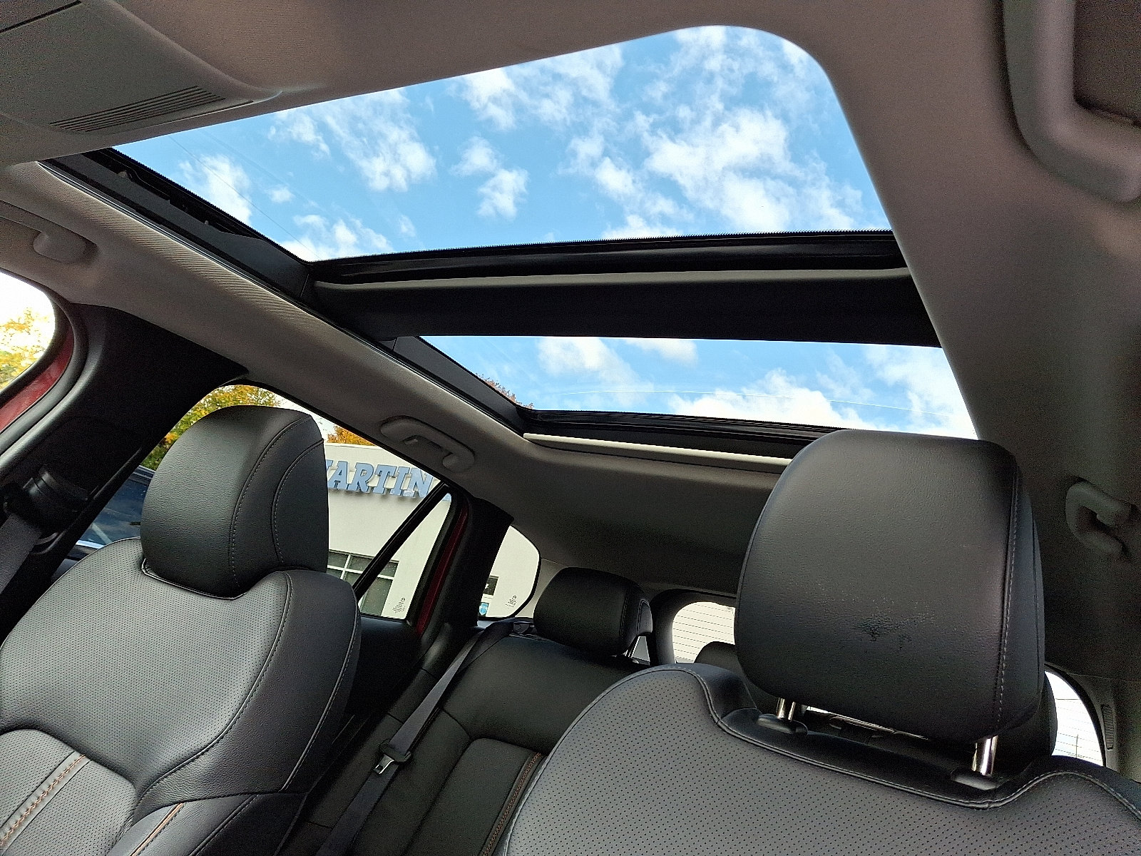 Certified 2025 MAZDA CX-50 AWD 2.5 S w/ Weather Package image 12