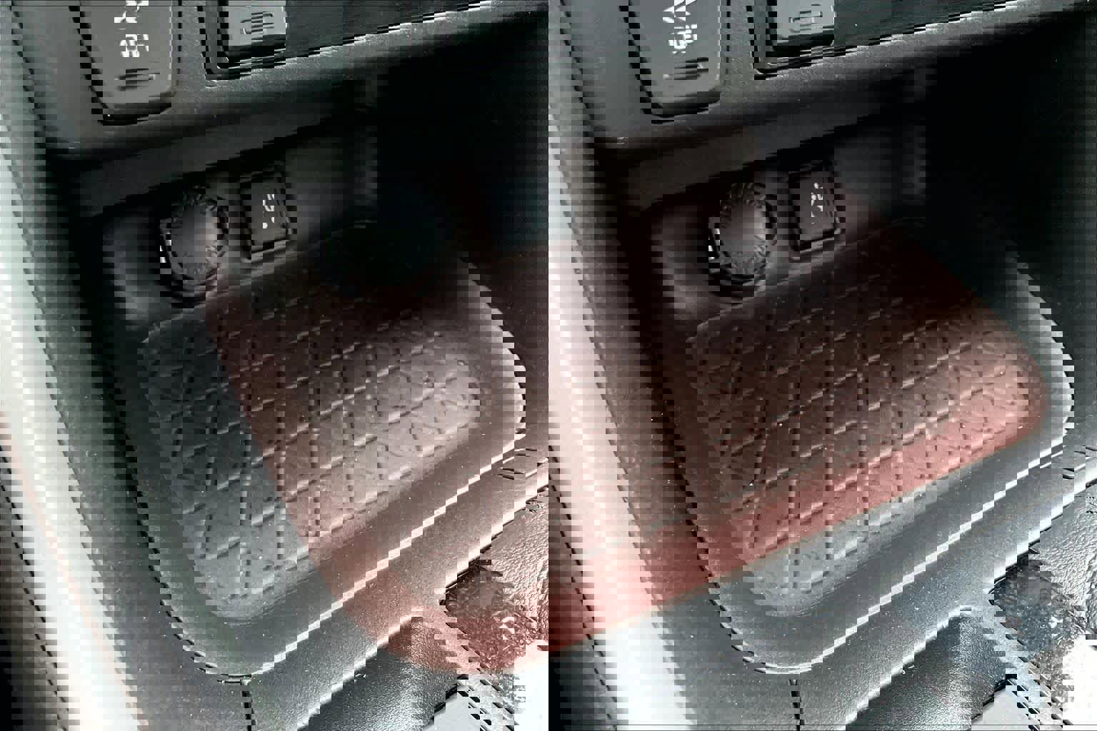 Used 2021 Toyota RAV4 Limited image 33