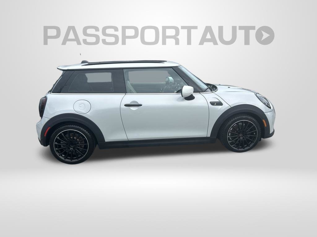 Used 2022 MINI Cooper SE FWD image 7
