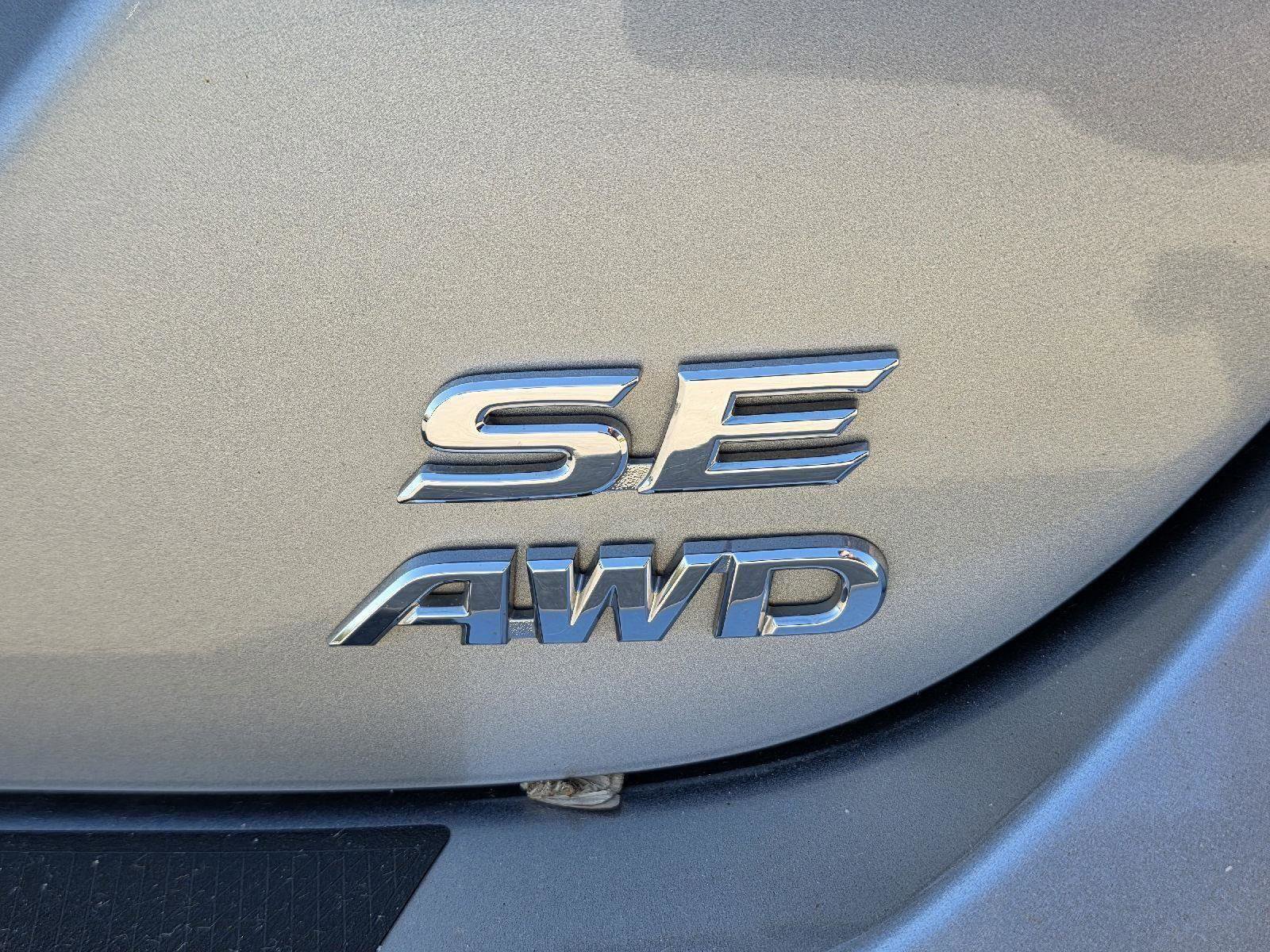 Used 2022 Toyota Camry SE image 11