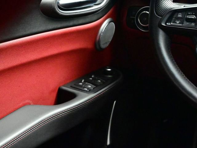 Used 2021 Alfa Romeo Giulia Ti Sport image 10