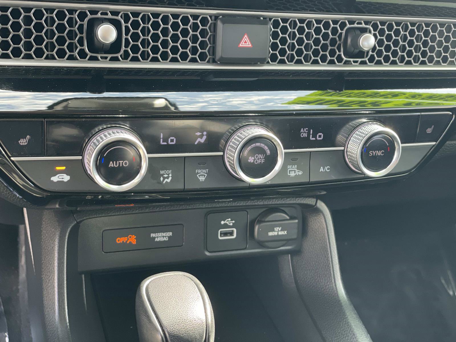 Certified 2022 Honda Civic EX-L image 10