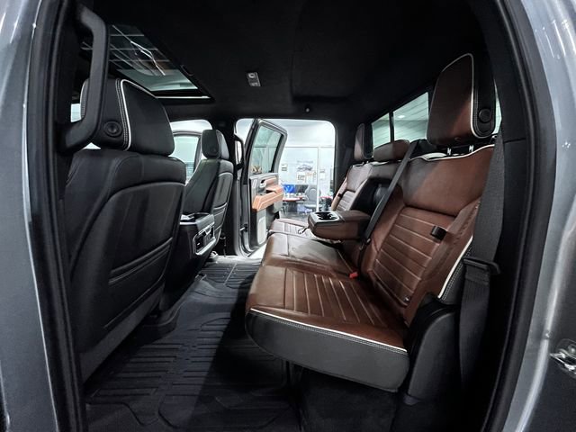 Used 2025 GMC Sierra 2500 Denali Ultimate AWD/4WD image 14