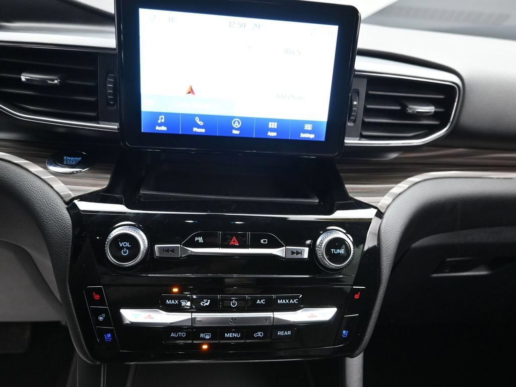 Used 2023 Ford Explorer Limited AWD/4WD image 20