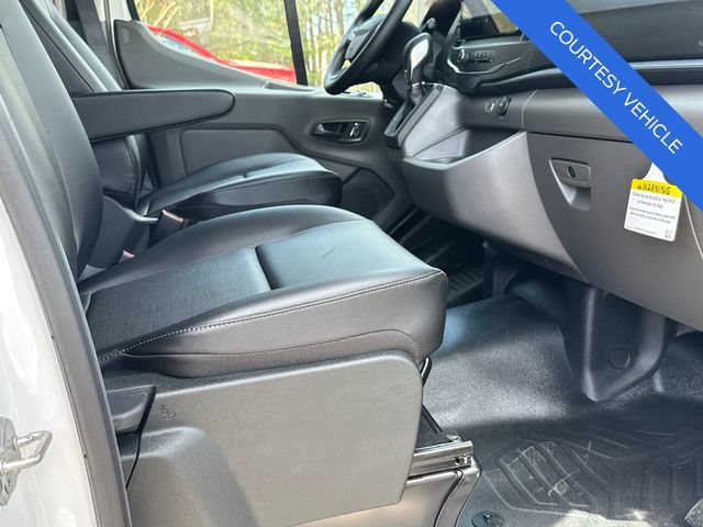 New 2026 Ford Transit 250 148 Medium Roof w/ Load Area Protection Package RWD image 13