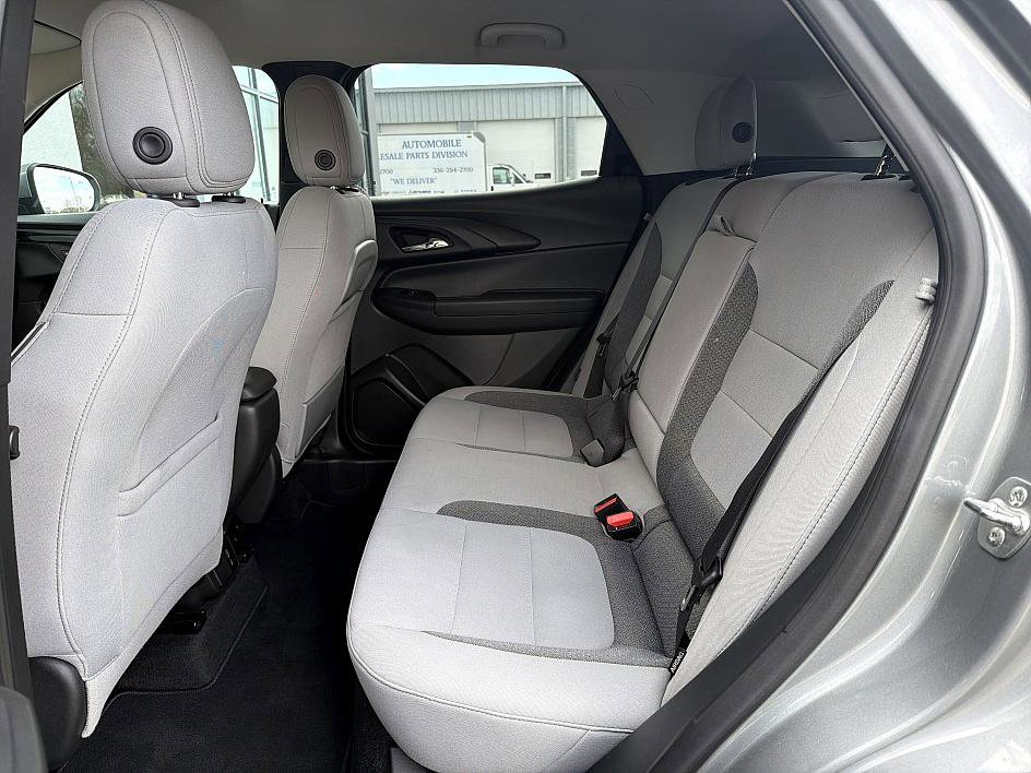 Used 2024 Chevrolet TrailBlazer LT w/ Convenience Package image 12