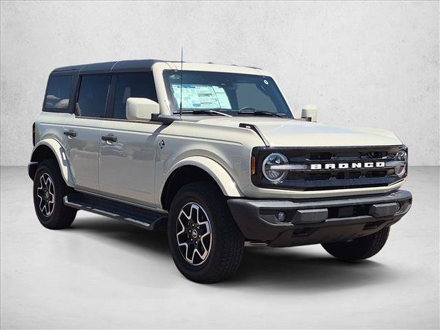 New 2026 Ford Bronco Outer Banks AWD/4WD image 7