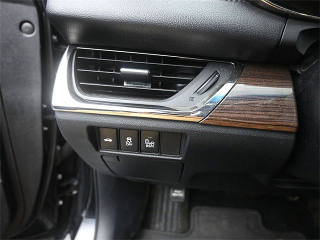 Used 2013 Toyota Avalon XLE Touring image 33