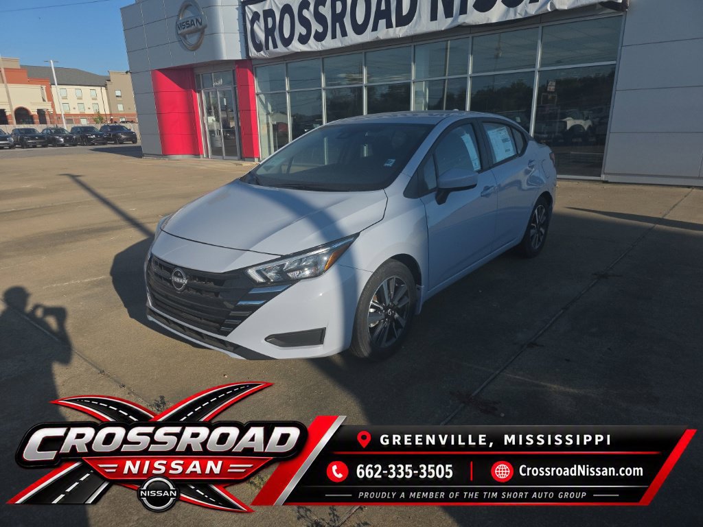 New 2025 Nissan Versa SV w/ Trunk Package FWD image 1