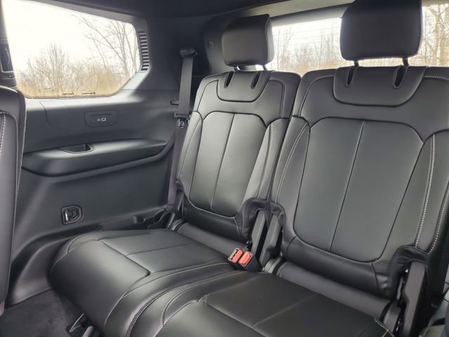 New 2026 Jeep Grand Cherokee L Limited image 32