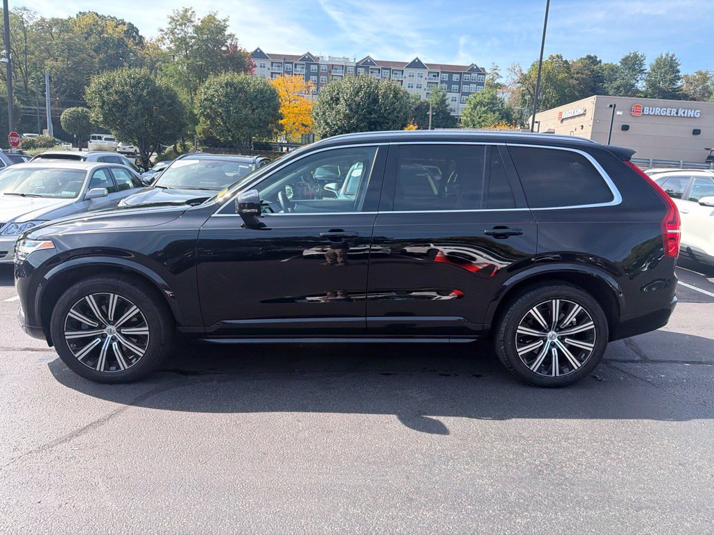 Certified 2023 Volvo XC90 B5 Core w/ Protection Package Premier AWD/4WD image 3