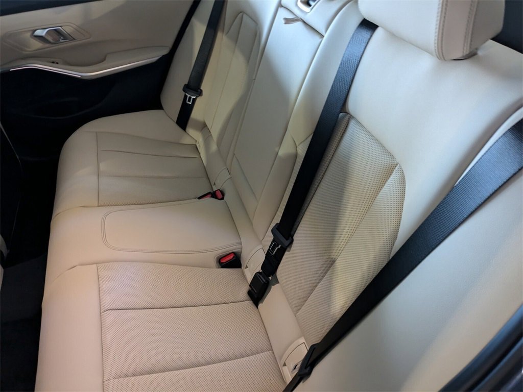 New 2026 BMW 330i Sedan image 11